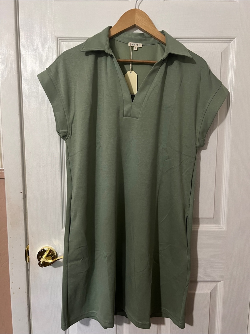 NWT Jodifl Short Sleeve Dress Sage Large